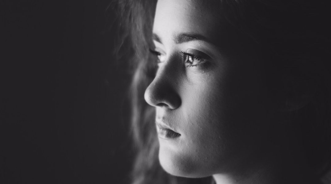 EMDR: Why You Might Benefit More from Saying Less