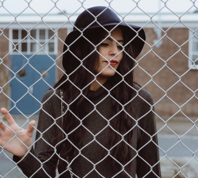 How EMDR Can Help You Conquer Social Anxiety