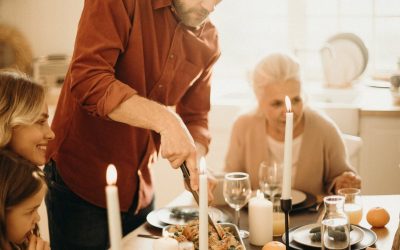 Taming the Holiday Feast: 6 Ways to Eat Safely & Sanely During the Holidays